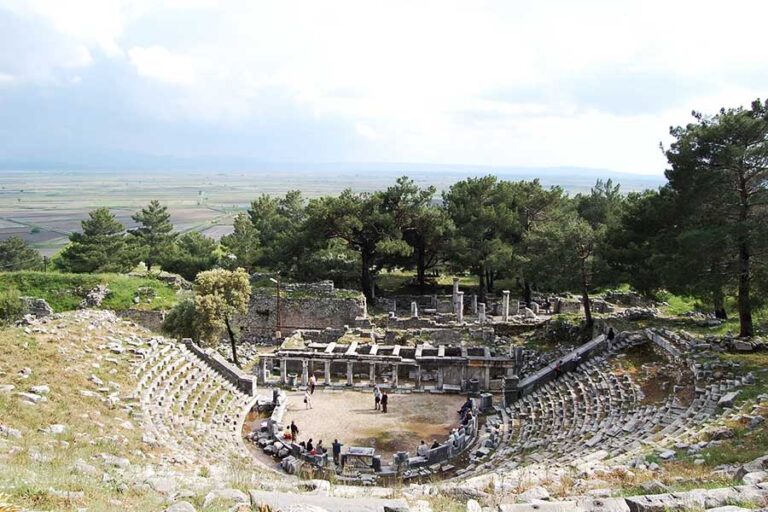 PRINE MILETUS AND DIDYMA TOUR