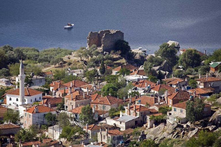 BAFA LAKE AND HERAKLIA TOUR